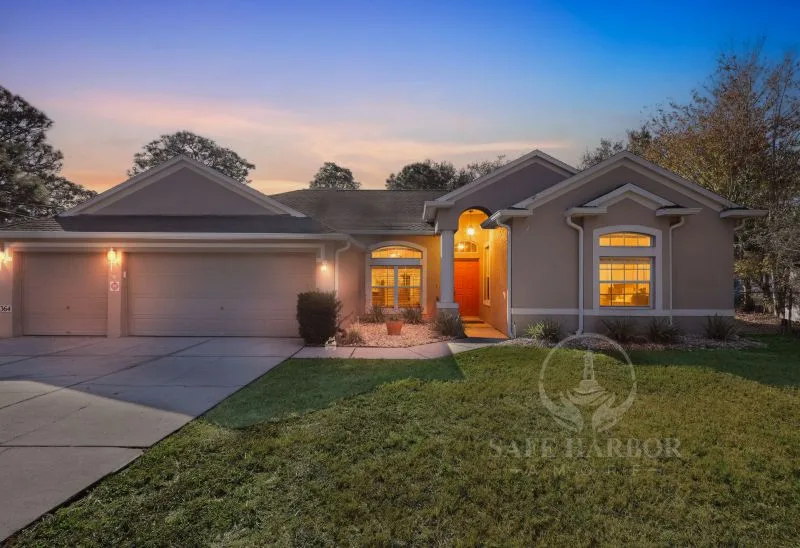 Senior living spring hill private suite at Safe Harbor Amoré assisted living home in Spring Hill, Florida